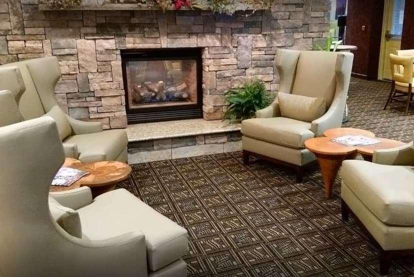 Wingate By Wyndham Elkins Hotel Интериор снимка