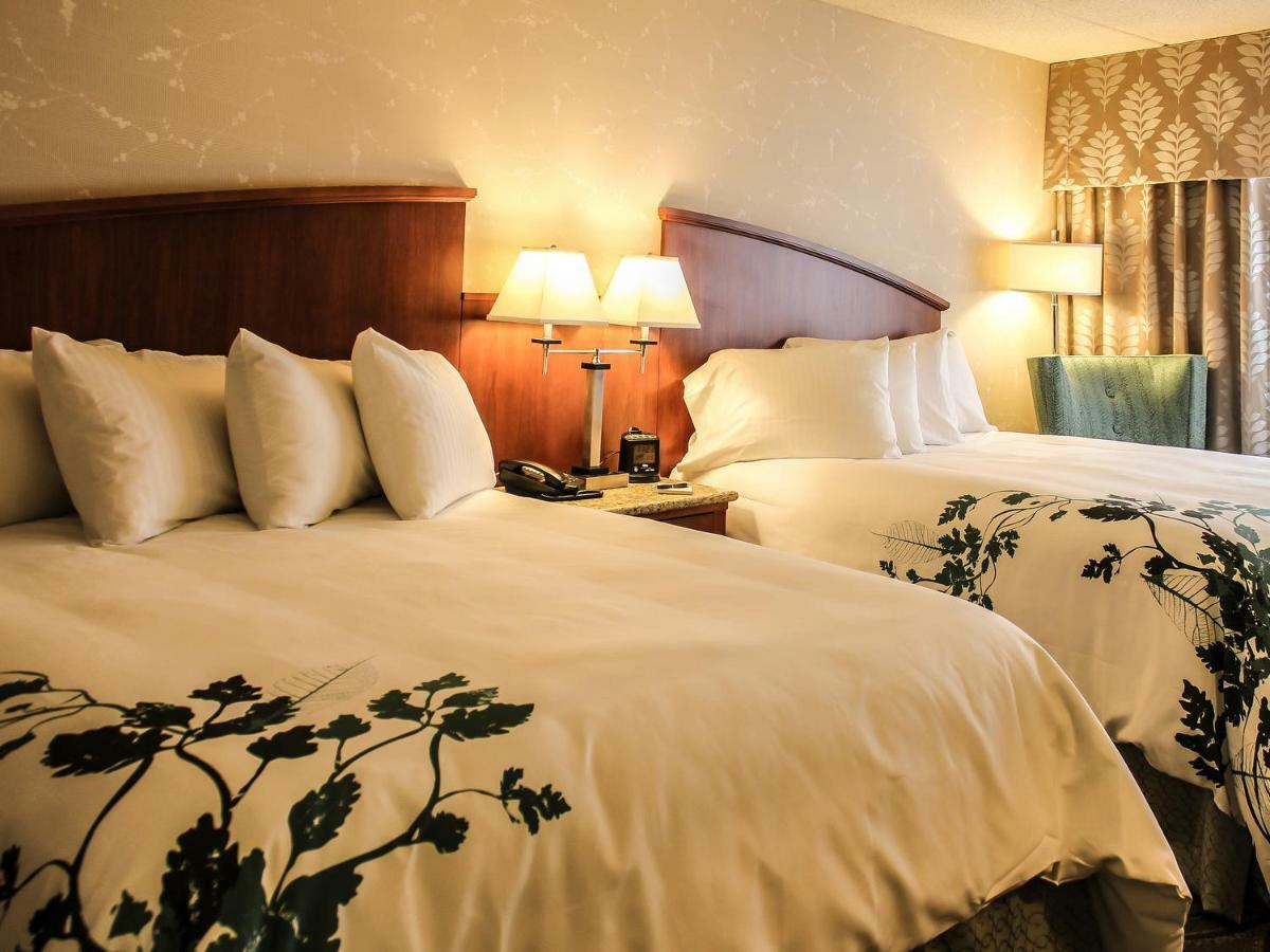 Wingate By Wyndham Elkins Hotel Екстериор снимка